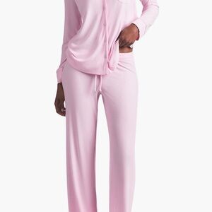 Skims Soft Lounge Women's Pink Sleepwear Set